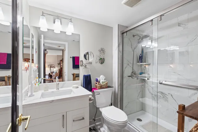 $279,900 | 509 Aurora Avenue, Unit 109, Naperville, IL 60540