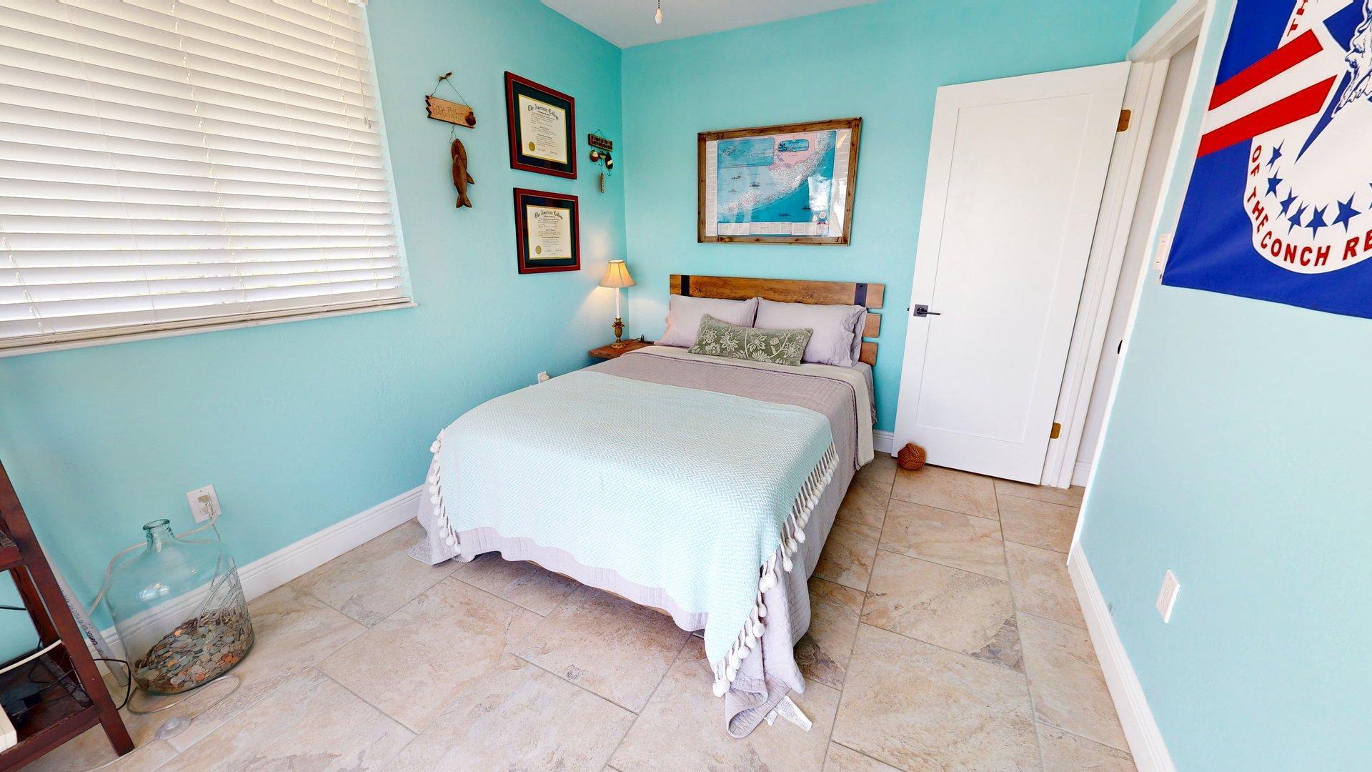 104 8th Lane Key Largo, FL 33037 - Photo 13 of 29 13
