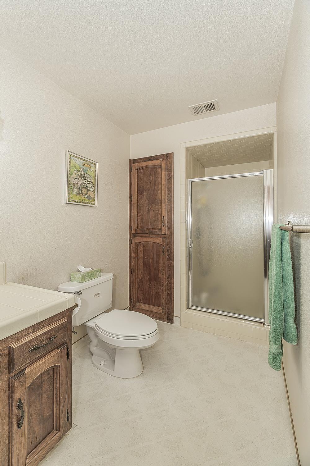 22085 Watts Valley Road Sanger, CA 93657 - Photo 21 of 98
