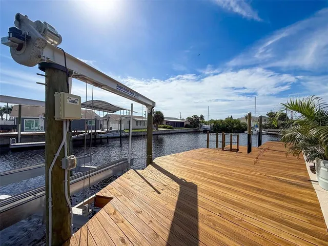 $499,000 | 13738 Victor Avenue, Hudson, FL 34667