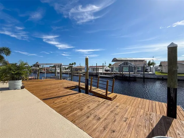 $499,000 | 13738 Victor Avenue, Hudson, FL 34667