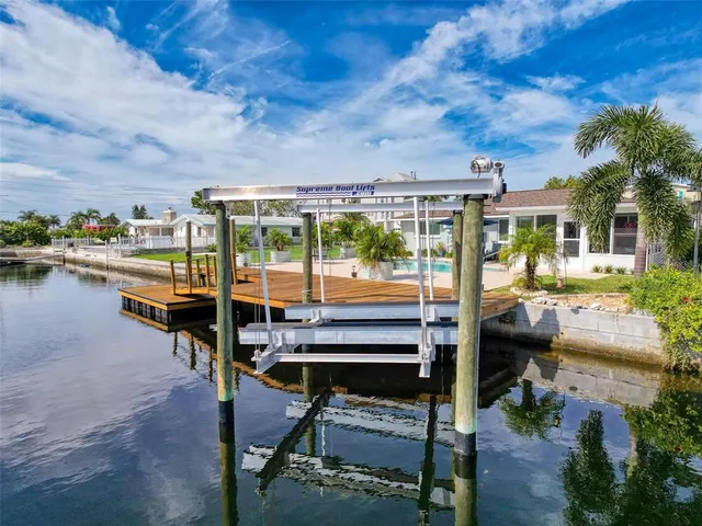 $499,000 | 13738 Victor Avenue, Hudson, FL 34667