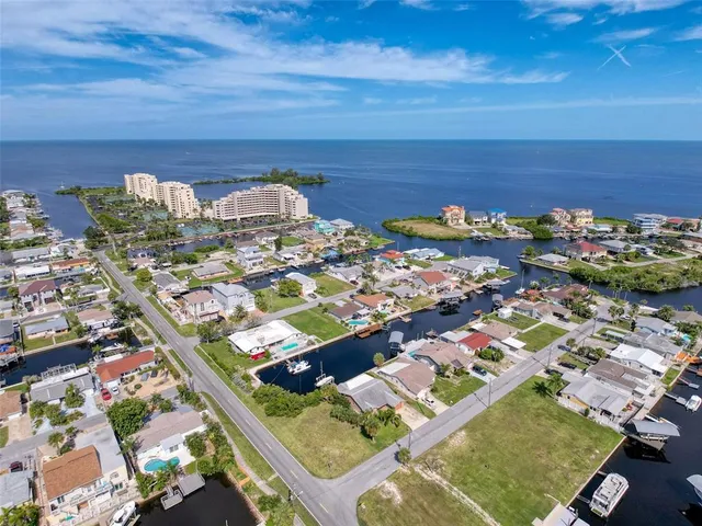 $499,000 | 13738 Victor Avenue, Hudson, FL 34667