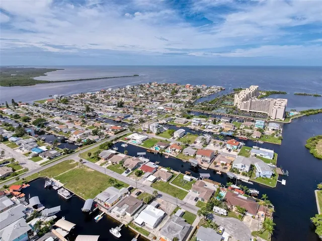 $499,000 | 13738 Victor Avenue, Hudson, FL 34667