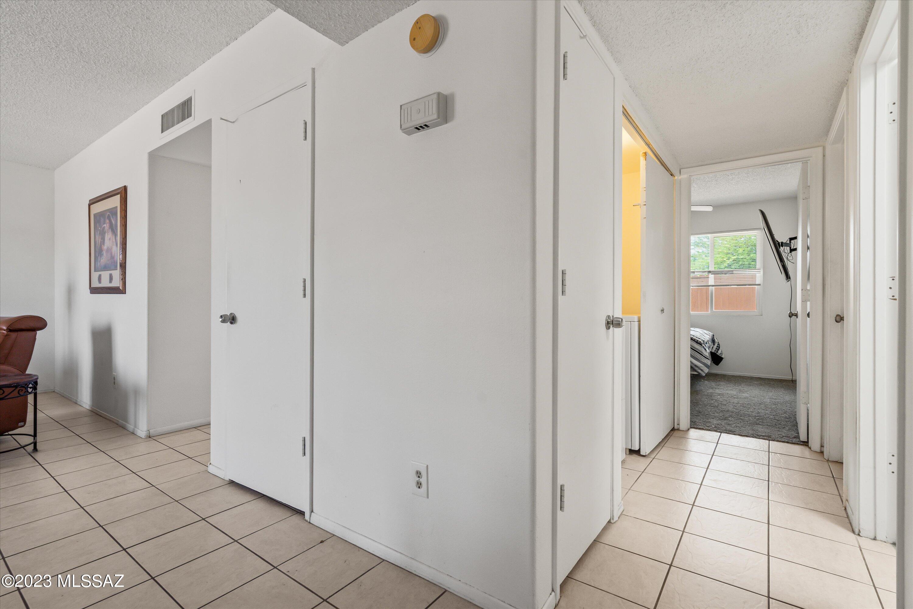 980 South Pantano Road Tucson, AZ 85710 - Photo 24 of 31
