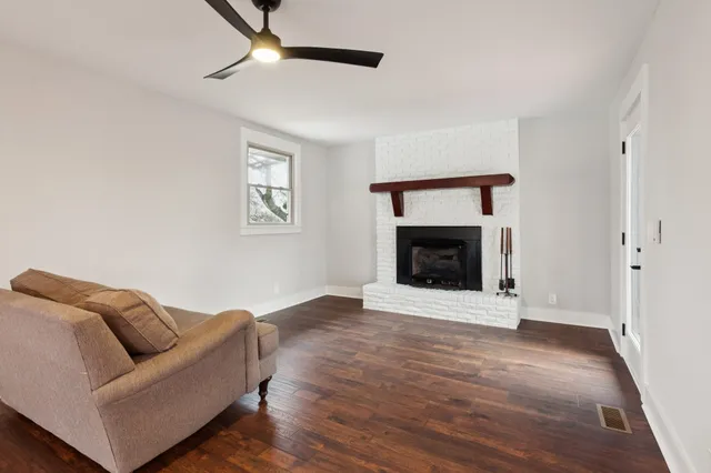 $575,000 | 427 Kinhawk Court, Nashville, TN 37211