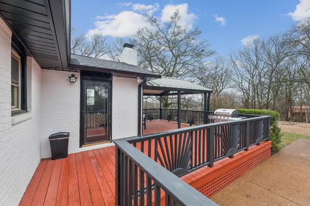 $575,000 | 427 Kinhawk Court, Nashville, TN 37211