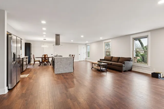 $575,000 | 427 Kinhawk Court, Nashville, TN 37211