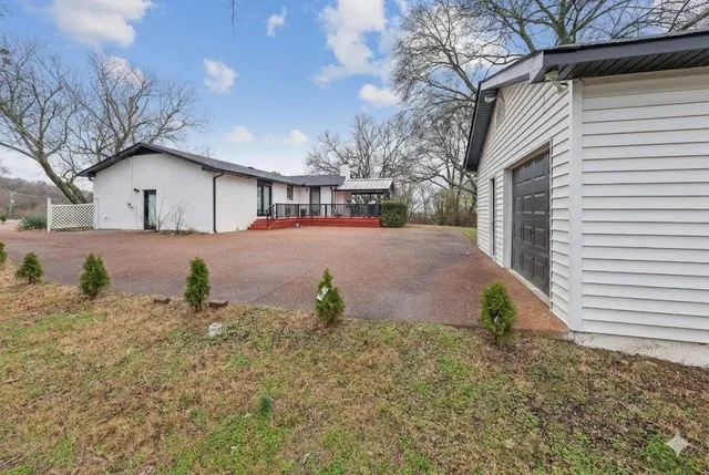 $575,000 | 427 Kinhawk Court, Nashville, TN 37211