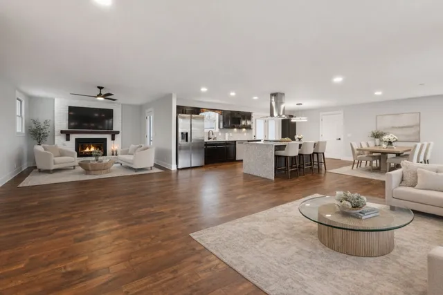 $575,000 | 427 Kinhawk Court, Nashville, TN 37211