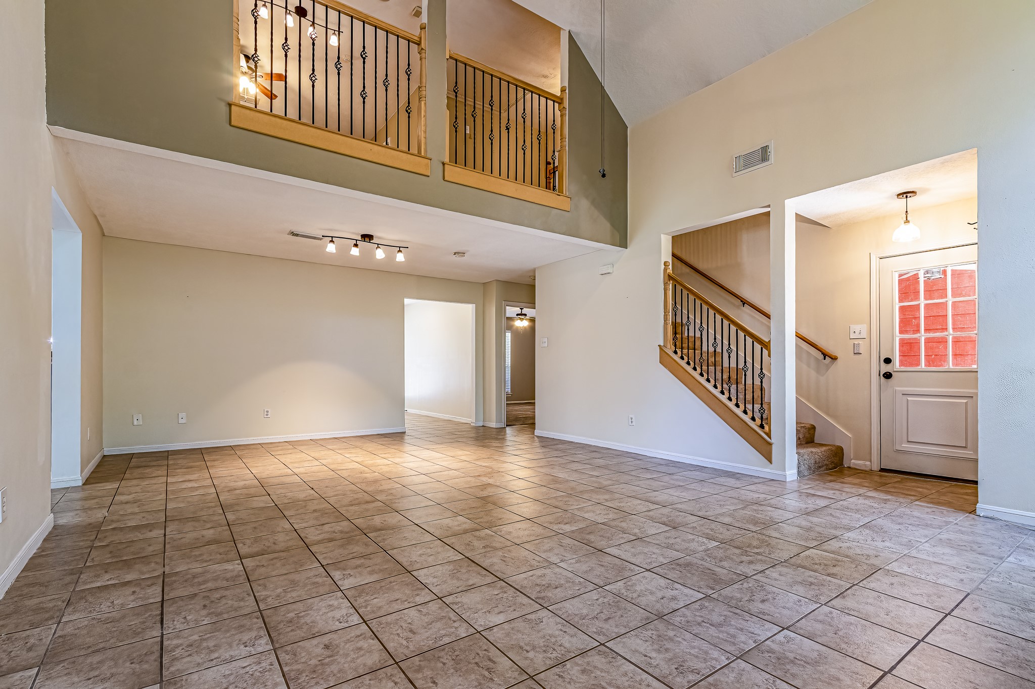 12 Quiet Wind Trinity, TX 75862 - Photo 14 of 47 a view of an entryway with a window