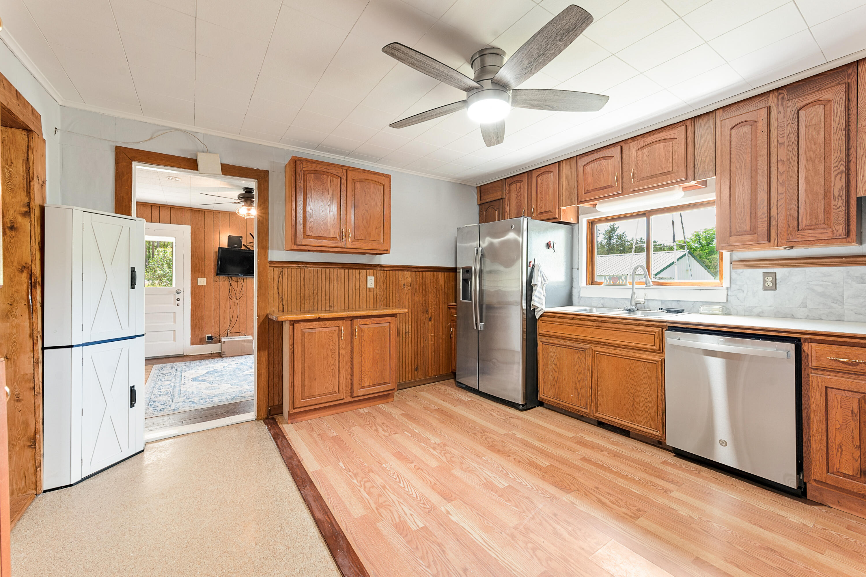 5304 West 48 Road Cadillac, MI 49601 - Photo 5 of 35 5304-W48Rd-Cadillac-20