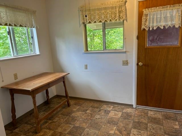 607 Chestnut Street Mount Shasta, CA 96067 - Photo 6 of 14 Gallery Image 6