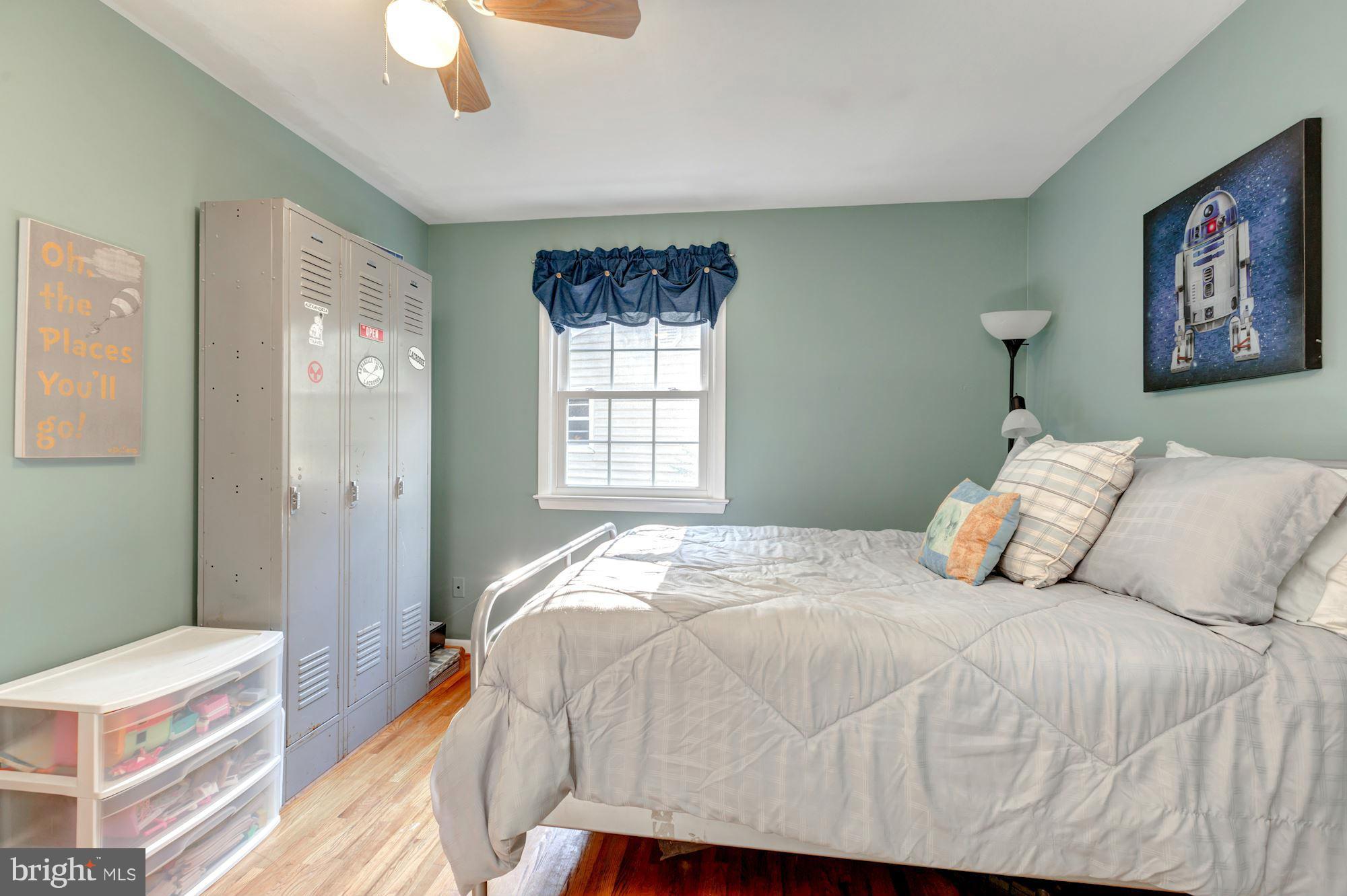 7113 Hadlow Court Springfield, VA 22152 - Photo 14 of 30 Bedroom
