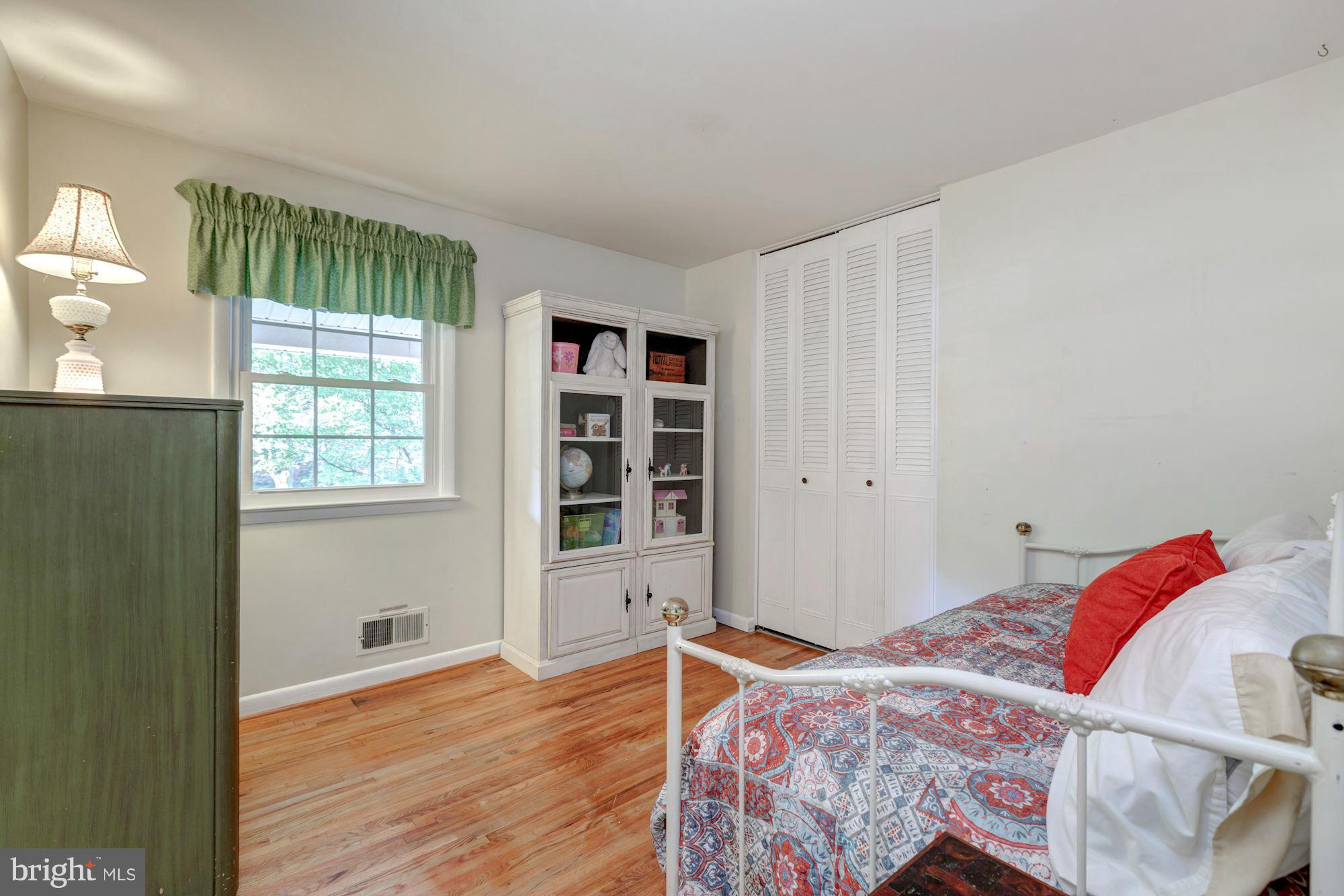 7113 Hadlow Court Springfield, VA 22152 - Photo 15 of 30 Bedroom