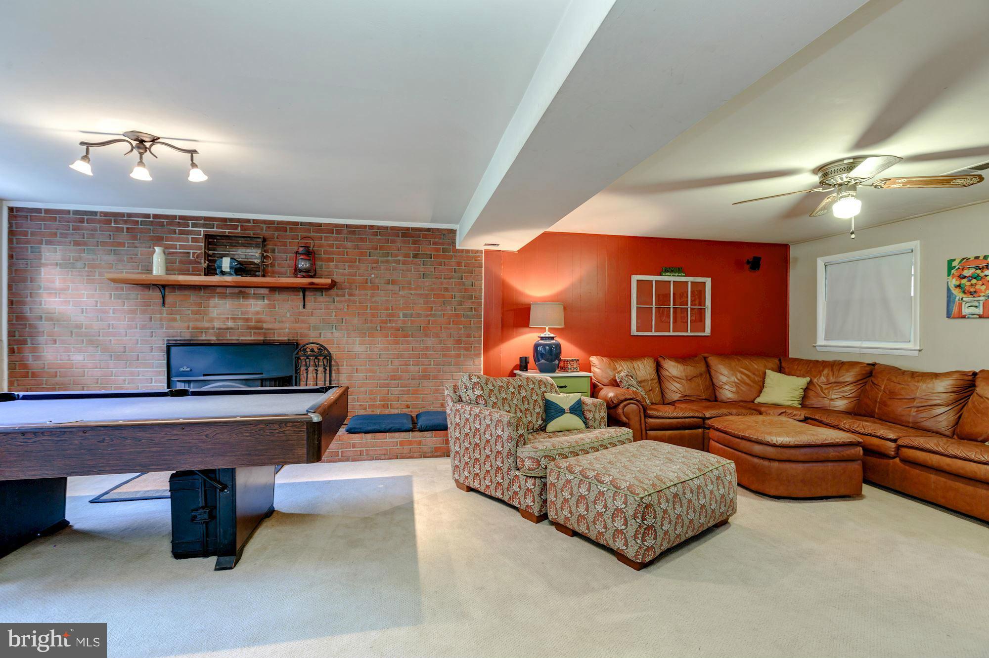 7113 Hadlow Court Springfield, VA 22152 - Photo 20 of 30 Family Room