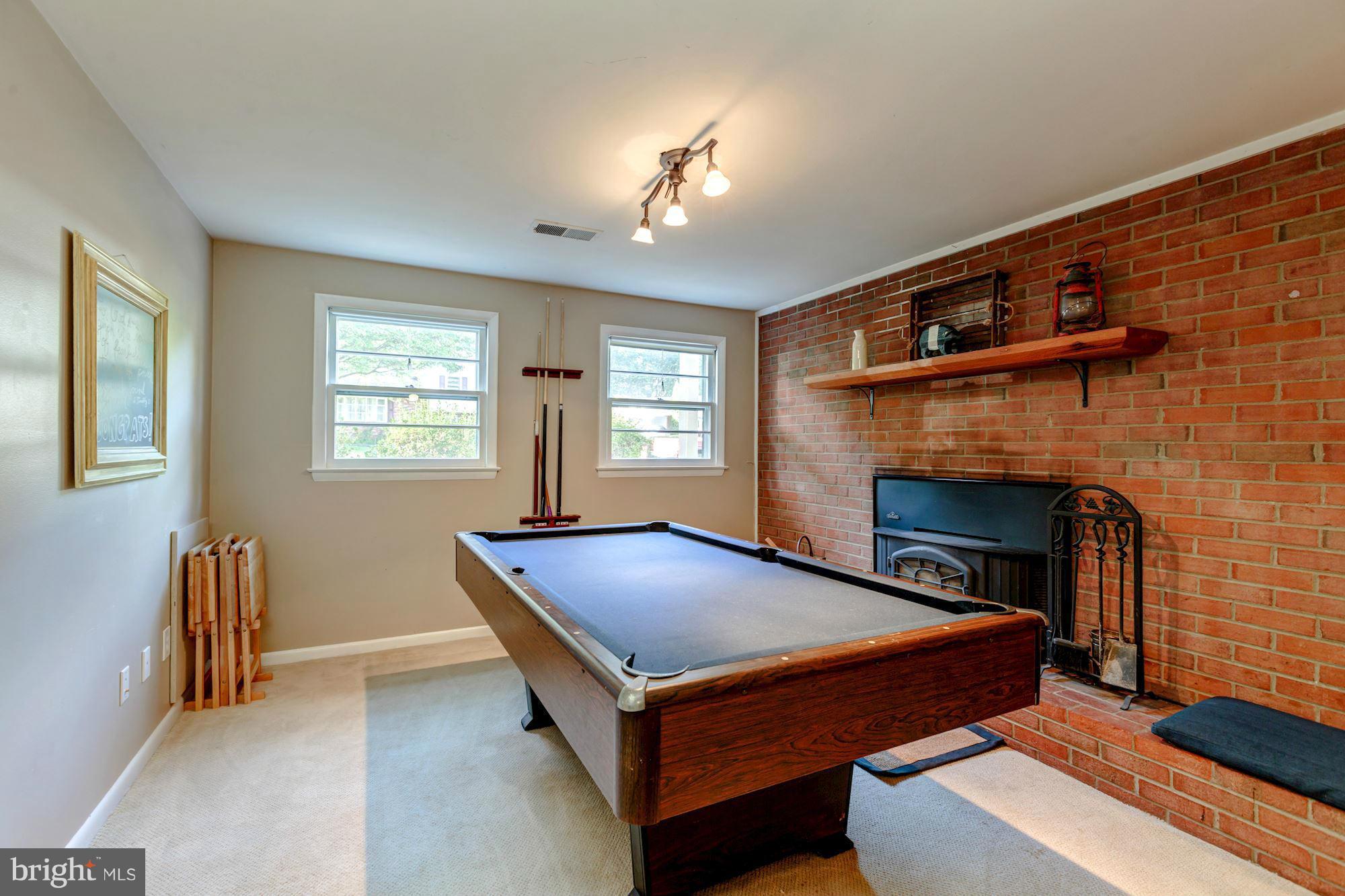 7113 Hadlow Court Springfield, VA 22152 - Photo 22 of 30 Family Room
