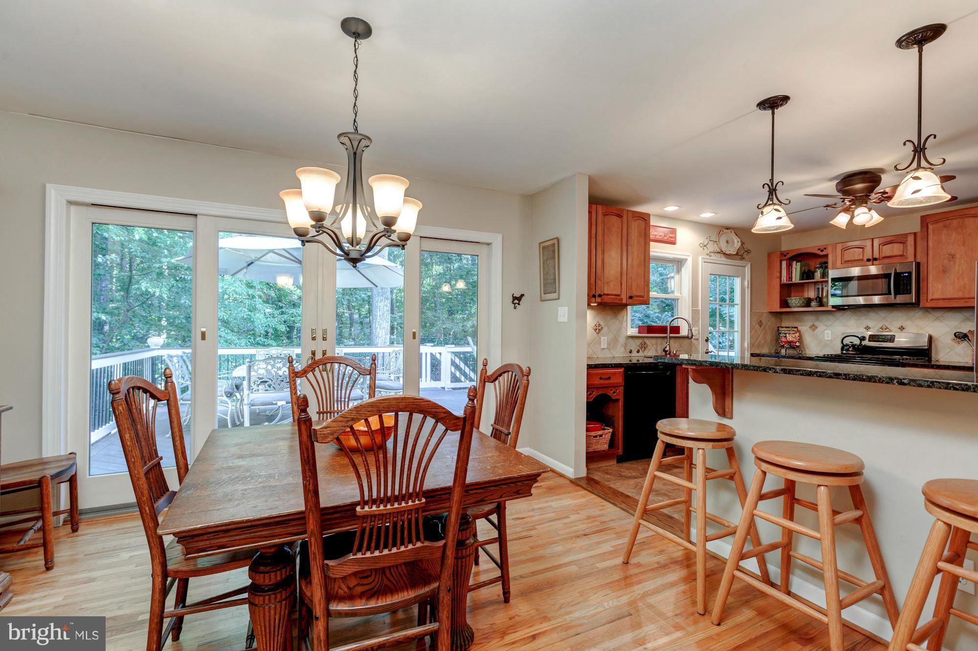 7113 Hadlow Court Springfield, VA 22152 - Photo 7 of 30 Dining Room