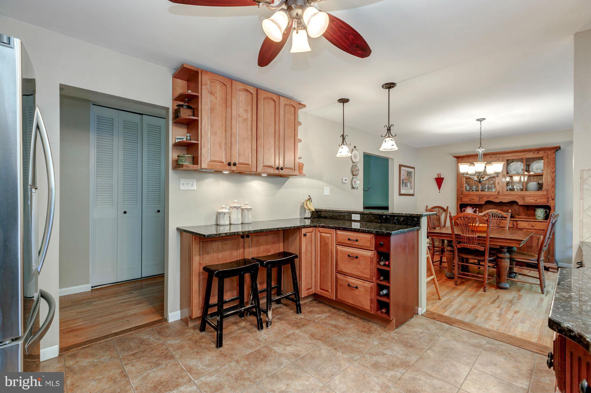 7113 Hadlow Court Springfield, VA 22152 - Photo 9 of 30 Kitchen