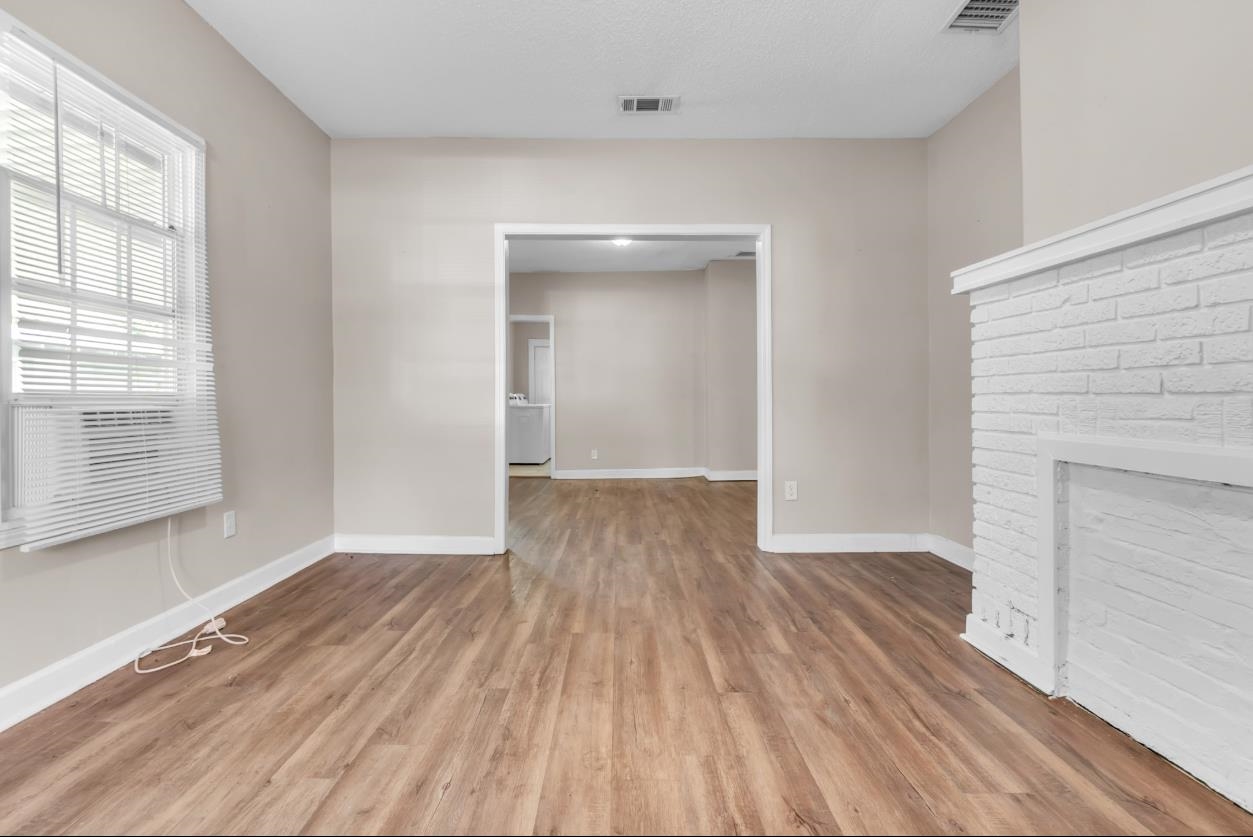 1148 Rozelle Street Memphis, TN 38106 - Photo 4 of 16