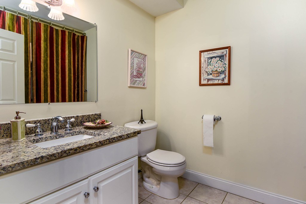 160 Maple Street, Unit 160 Needham, MA 02492 - Photo 21 of 36