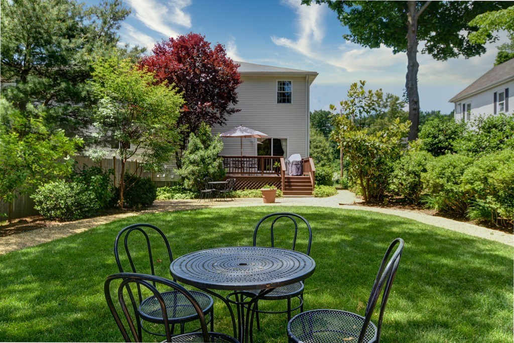 160 Maple Street, Unit 160 Needham, MA 02492 - Photo 3 of 36