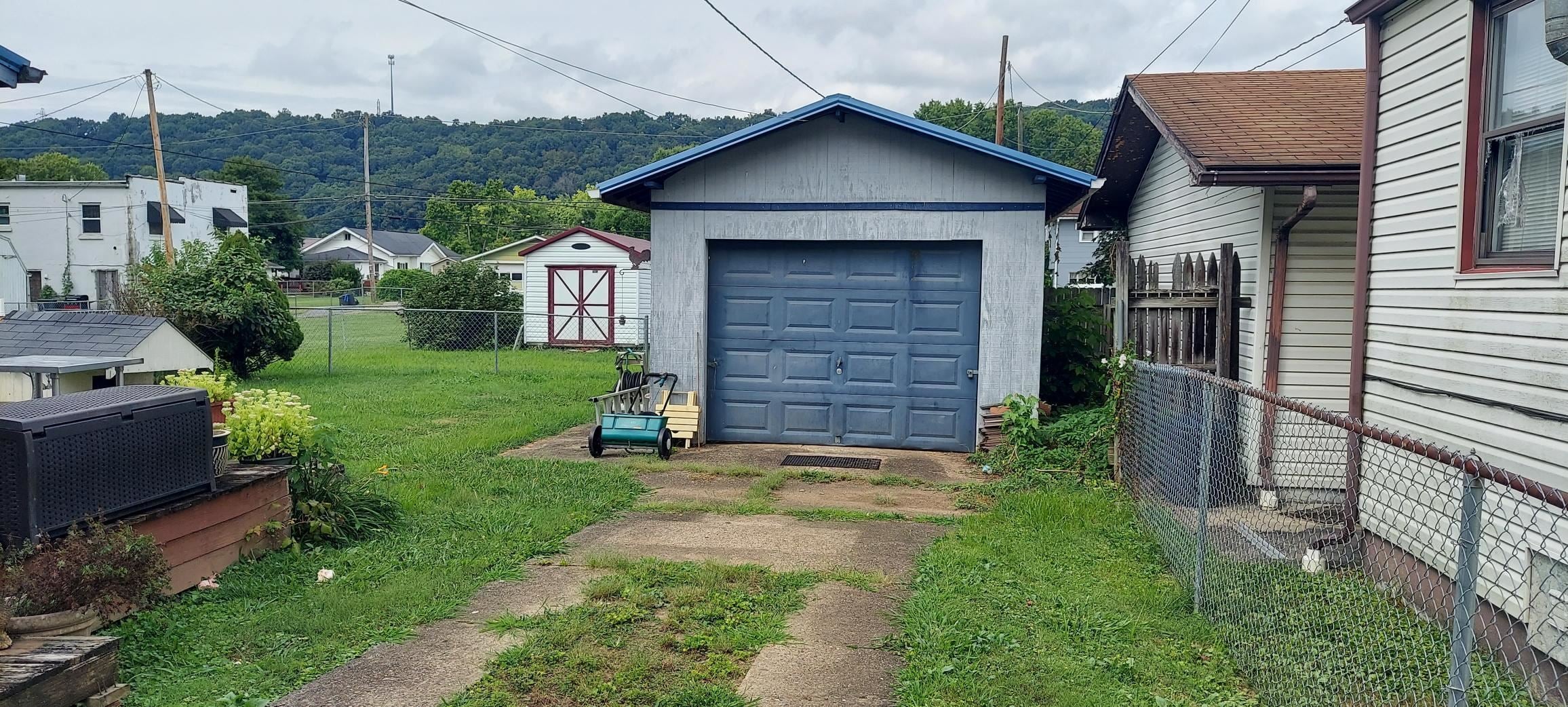 3736 Riverside Drive Huntington, WV 25705 - Photo 3 of 32 Gallery Image 3