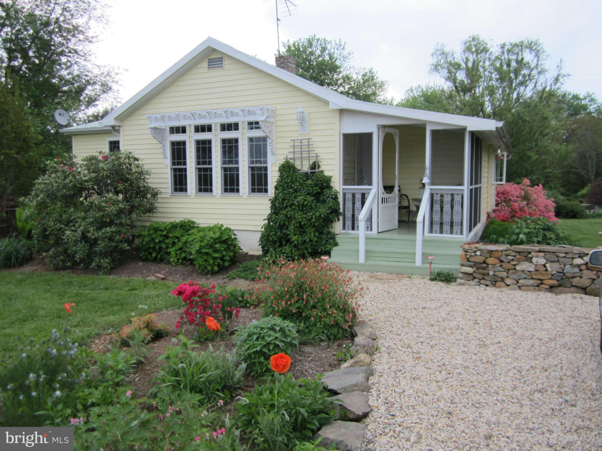 2705 Crenshaw Road Marshall, VA 20115 - Photo 3 of 26 Exterior (Front)
