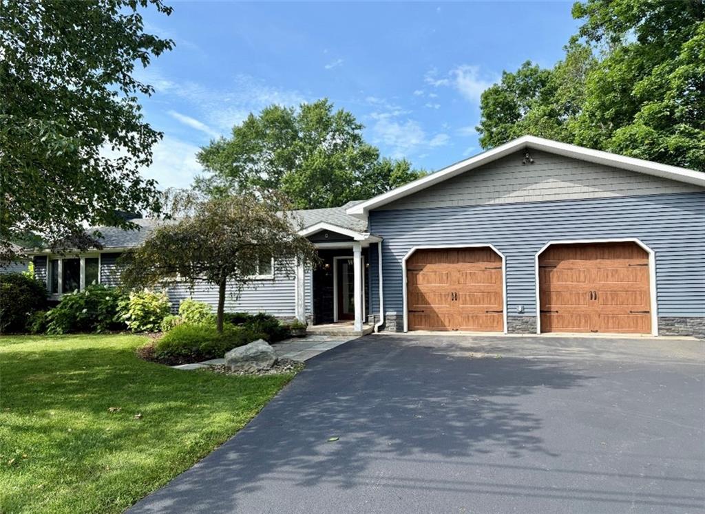 362 Latonka Drive Mercer, PA 16137 - Photo 2 of 22