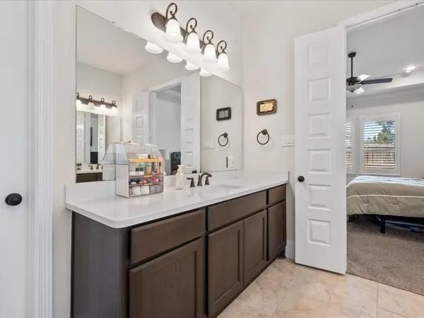 $515,000 | 605 Ashbrook Ridge Lane, Pinehurst, TX 77362