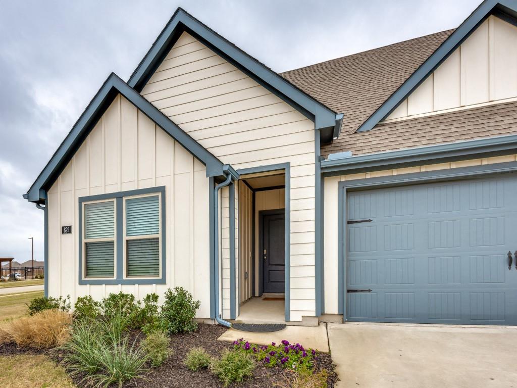 829 Primrose Lane Pilot Point, TX 76258 - Photo 4 of 37 front view of a house