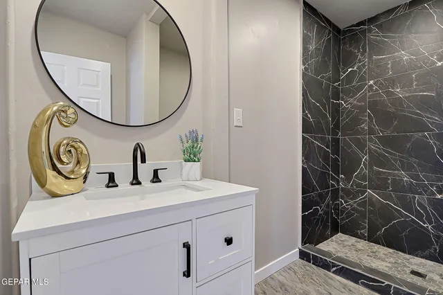 a view of a walk in closet