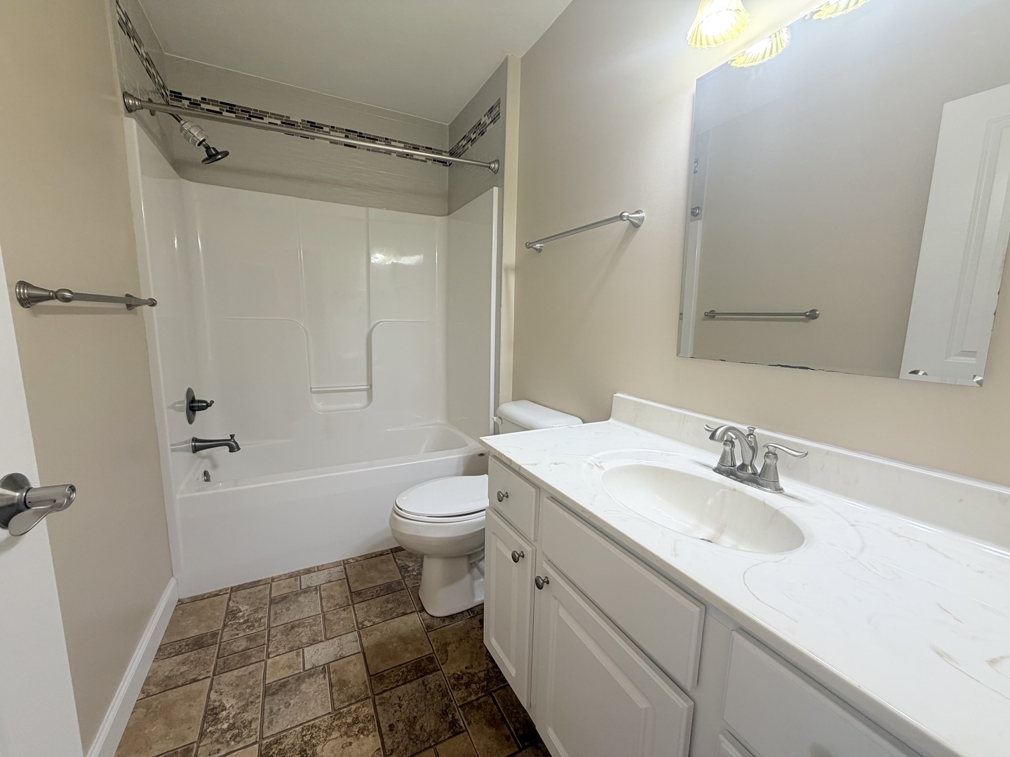 171 Cassidy Road Normal, IL 61761 - Photo 5 of 31