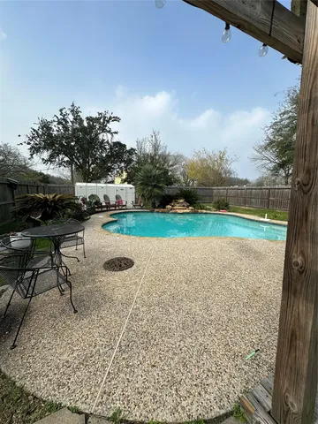 $1,700 | 354 2nd Street, San Leon, TX 77539