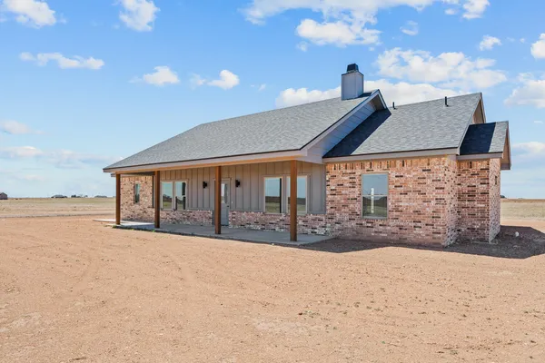 $384,900 | 16904 County Road 3100, Slaton, TX 79364