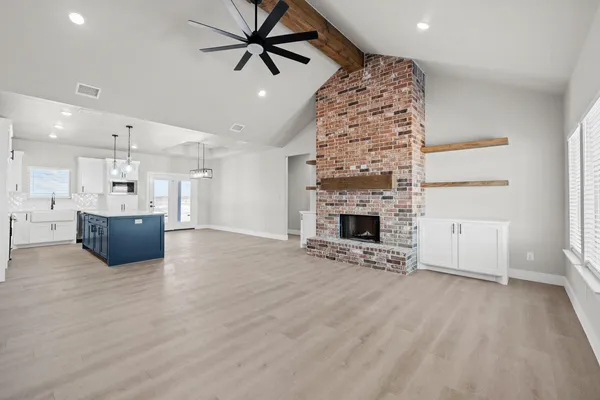 $384,900 | 16904 County Road 3100, Slaton, TX 79364