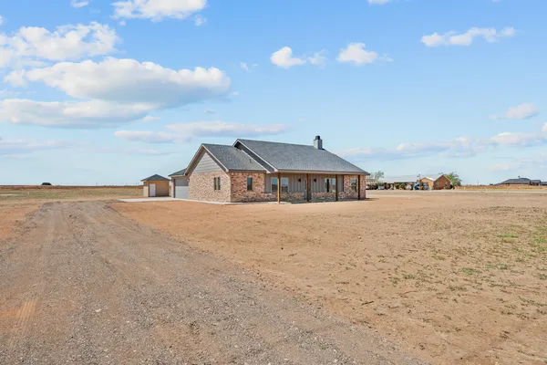$384,900 | 16904 County Road 3100, Slaton, TX 79364
