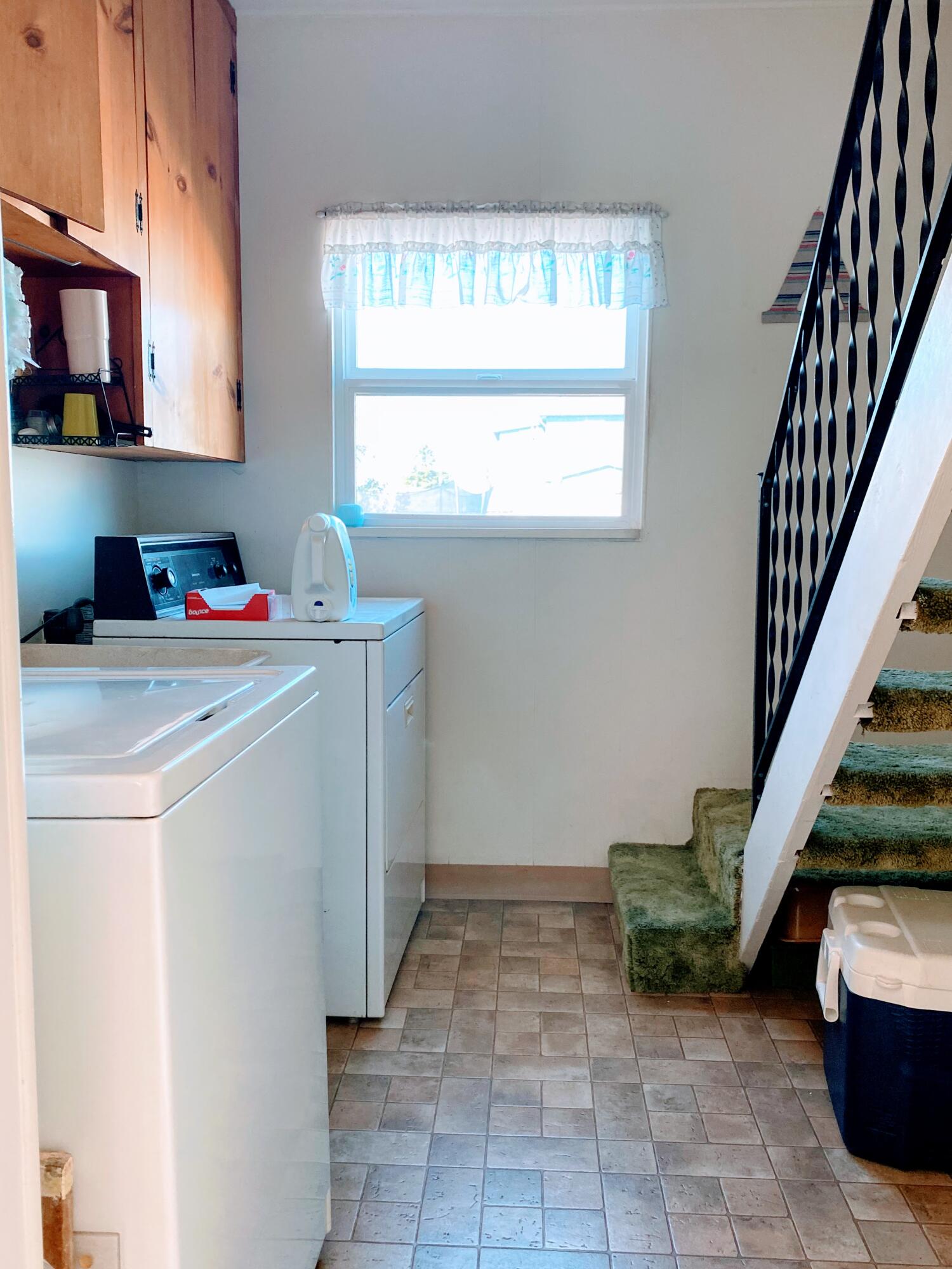 3544 Spring Street Eureka, CA 95503 - Photo 20 of 51 Laundry