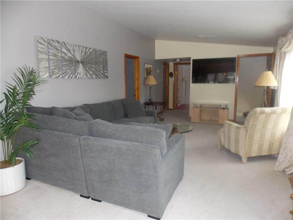 391 Mowry Road Monaca, PA 15061 - Photo 2 of 25 Gallery Image 2