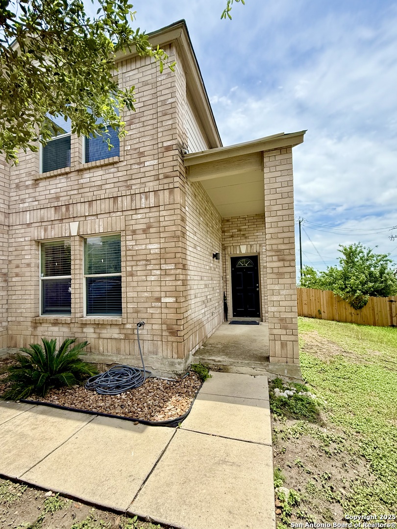 6118 Kensinger Pass Converse, TX 78109 - Photo 30 of 30 a front view of a house having yard
