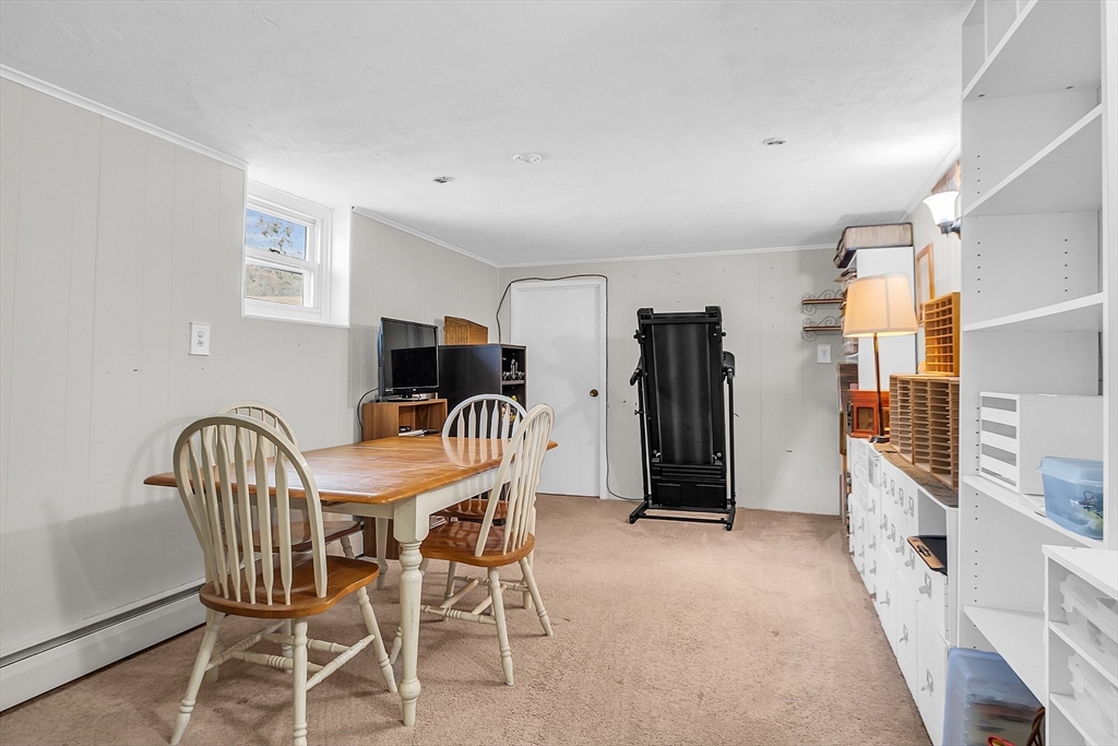 36 Mayfield Road Gardner, MA 01440 - Photo 27 of 35 a view of a livingroom with furniture