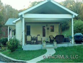 1700 Roberts Branch Road Marshall, NC 28753 - Photo 3 of 24