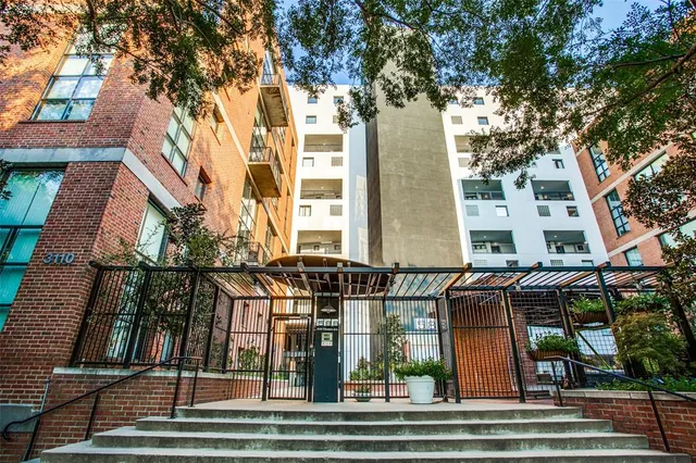 $2,900 | 3110 Thomas Avenue, Unit 140, Dallas, TX 75204