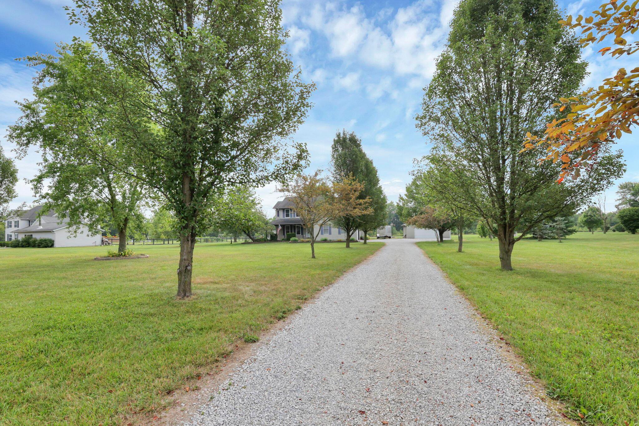 10158 Stoudertown Road Northwest Pickerington, OH 43147 - Photo 16 of 67 40-web-or-mls-011A8245