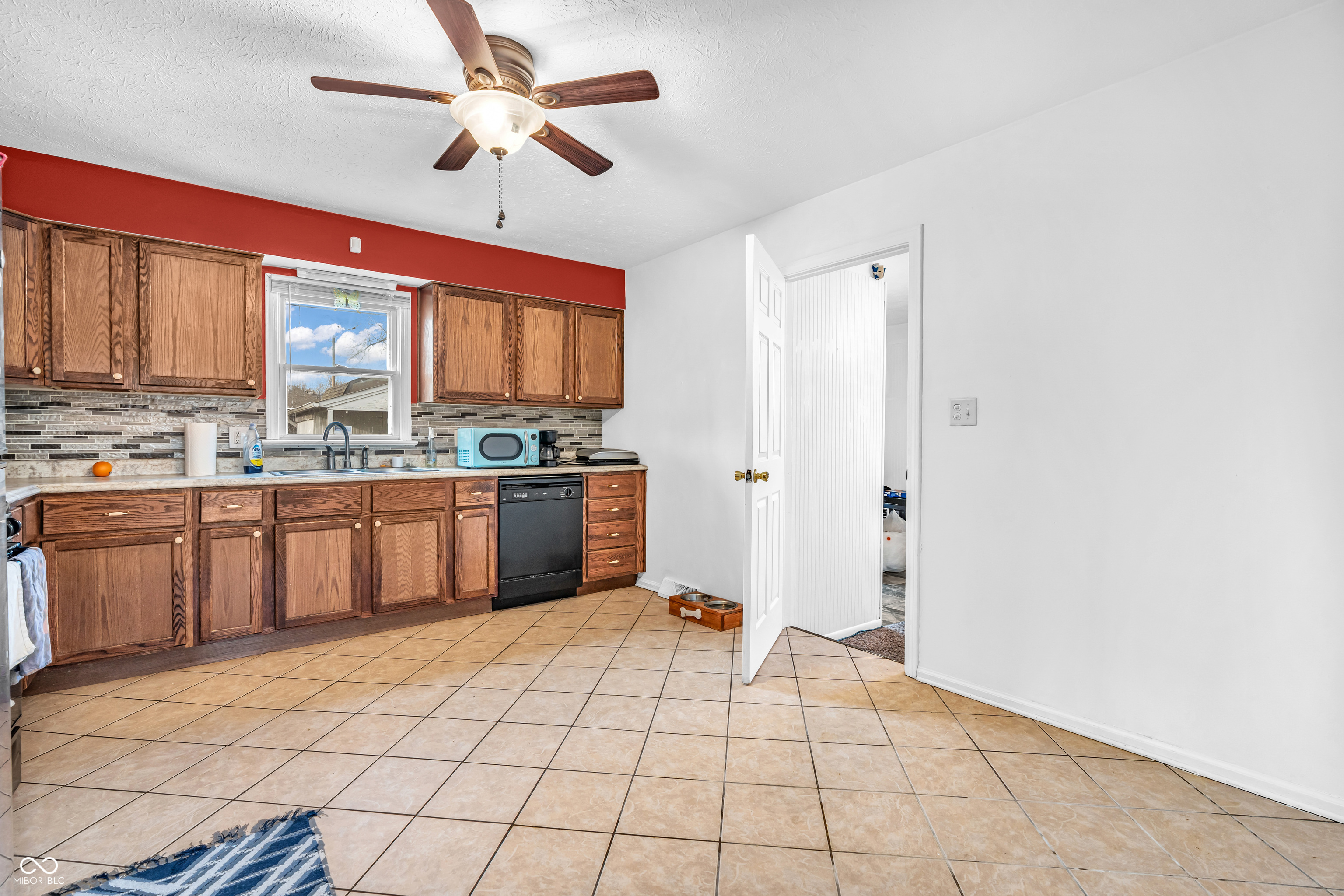 5412 Margate Road Indianapolis, IN 46221 - Photo 12 of 35