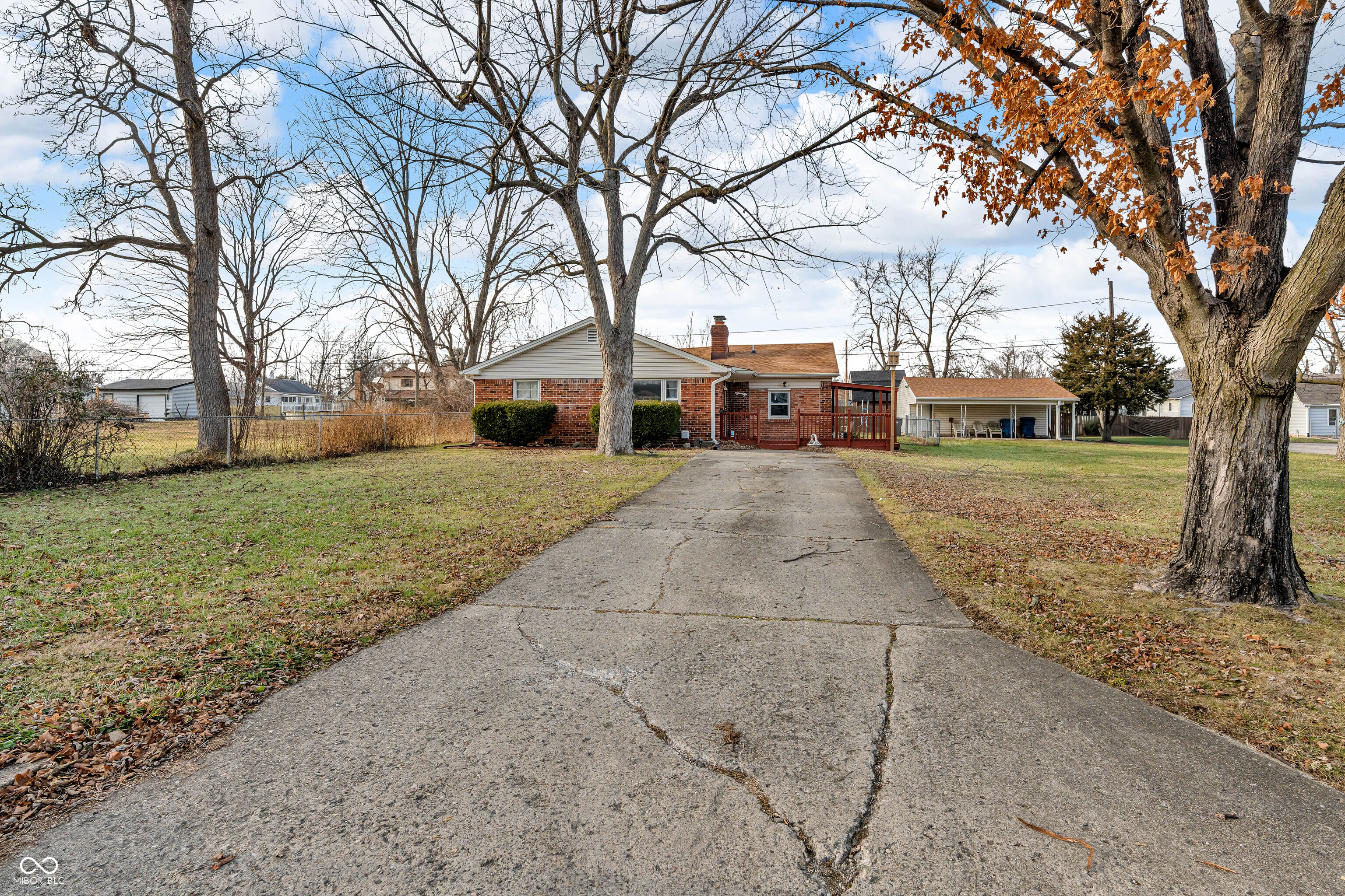 5412 Margate Road Indianapolis, IN 46221 - Photo 4 of 35 Gallery Image 4