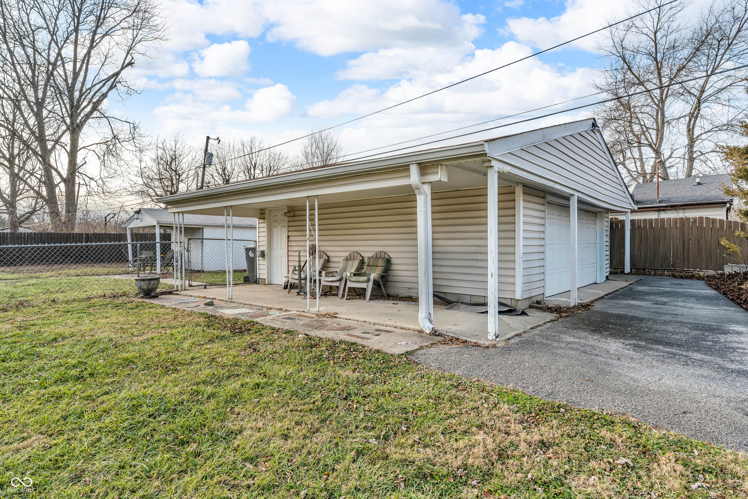 5412 Margate Road Indianapolis, IN 46221 - Photo 5 of 35 Gallery Image 5