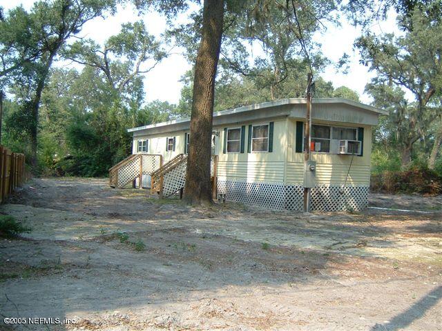 102 Saddleback Road Crescent City, FL 32112 - Photo 1 of 3 Side/Front view of mobile