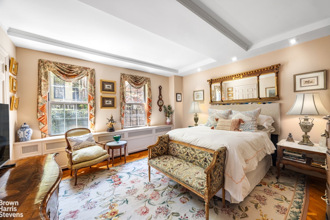 160 East 72nd Street, Unit 2AB Manhattan, NY 10021 - Photo 14 of 16