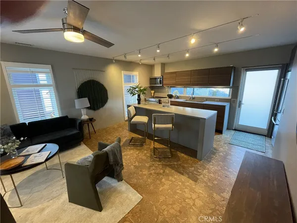 $2,995 | 167 Garden North, Ventura, CA 93001